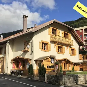 Relais Mont Jura Adults Only Couette-café